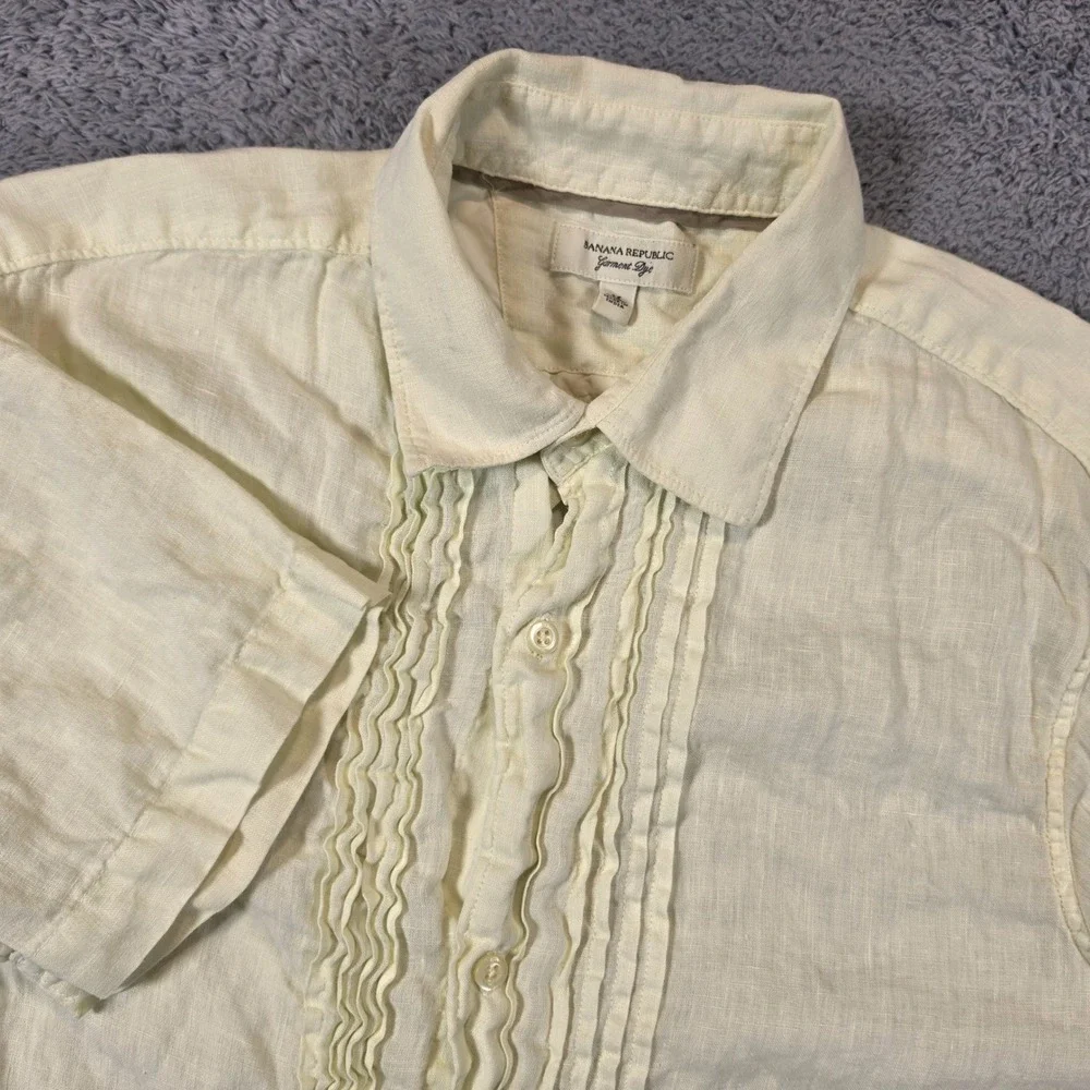 Banana Republic Linen Shirt Mens M Yellow Ruffle Tuxedo Short Sleeve Garment